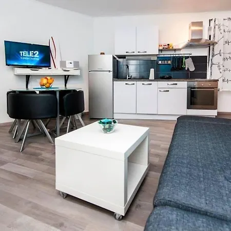 Puzzle Apartment